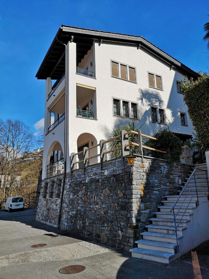 1 Zimmer Apartment Mit Seesicht Und Pool Gambarogno Екстер'єр фото