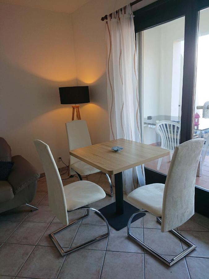 1 Zimmer Apartment Mit Seesicht Und Pool Gambarogno Екстер'єр фото